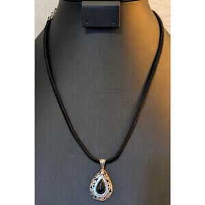 Vtg Jezlaine 925 Sterling Filigree Teardrop Onyx Pendant on 925 Cord Necklace